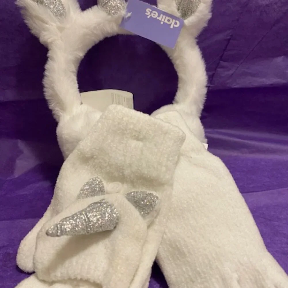 Claire's Unicorn Ear Muffs and Gloves with finger Over (Girls) White and Silver